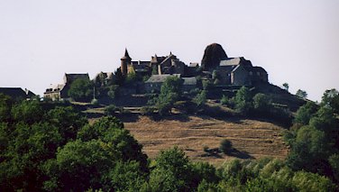 Le château et le village de Roquelaure