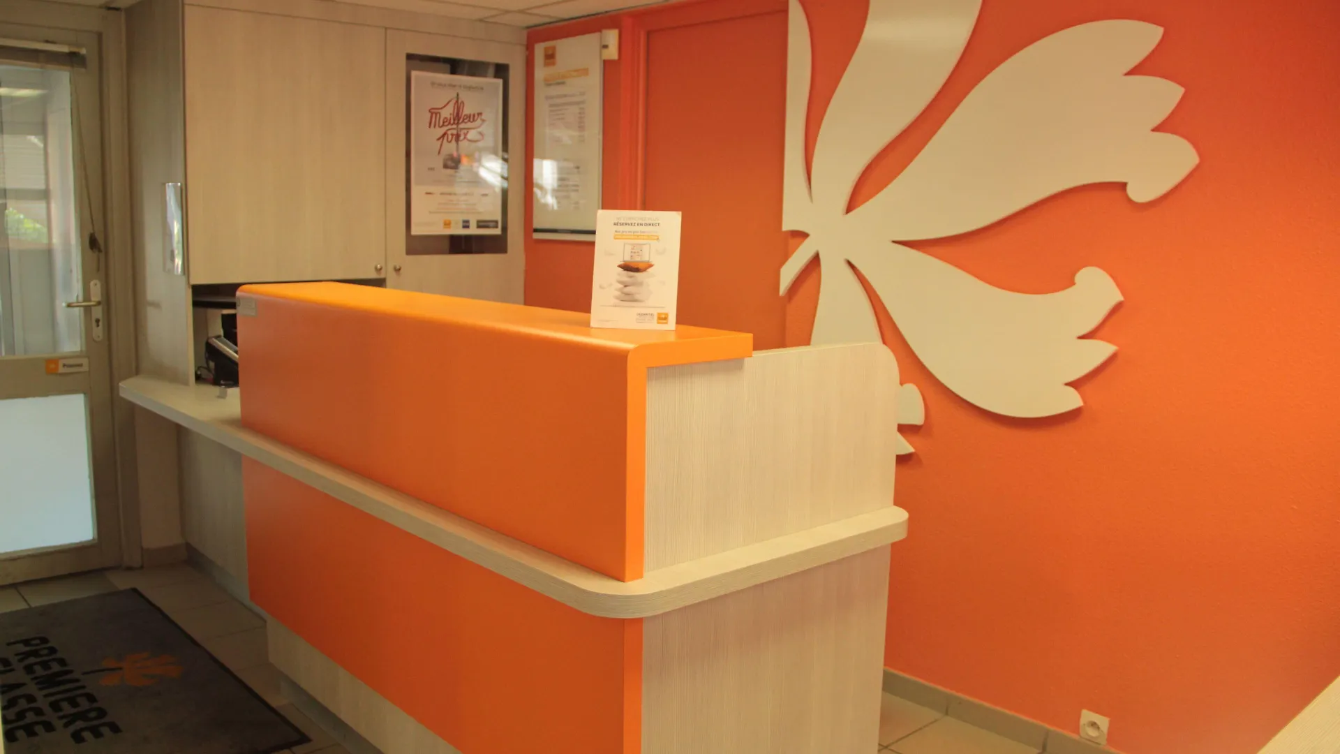 Où Dormir près d'Elispace à Beauvais : 4 Hôtels Budget