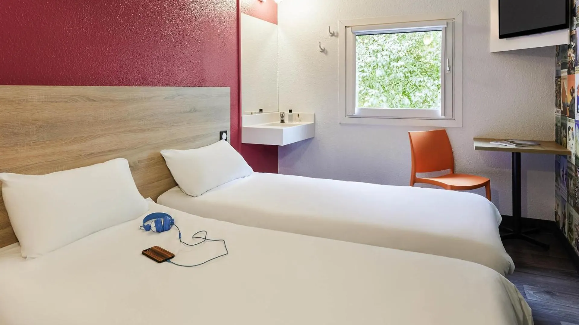 15 Hôtels Familiaux Incontournables en Auvergne-Rhône-Alpes
