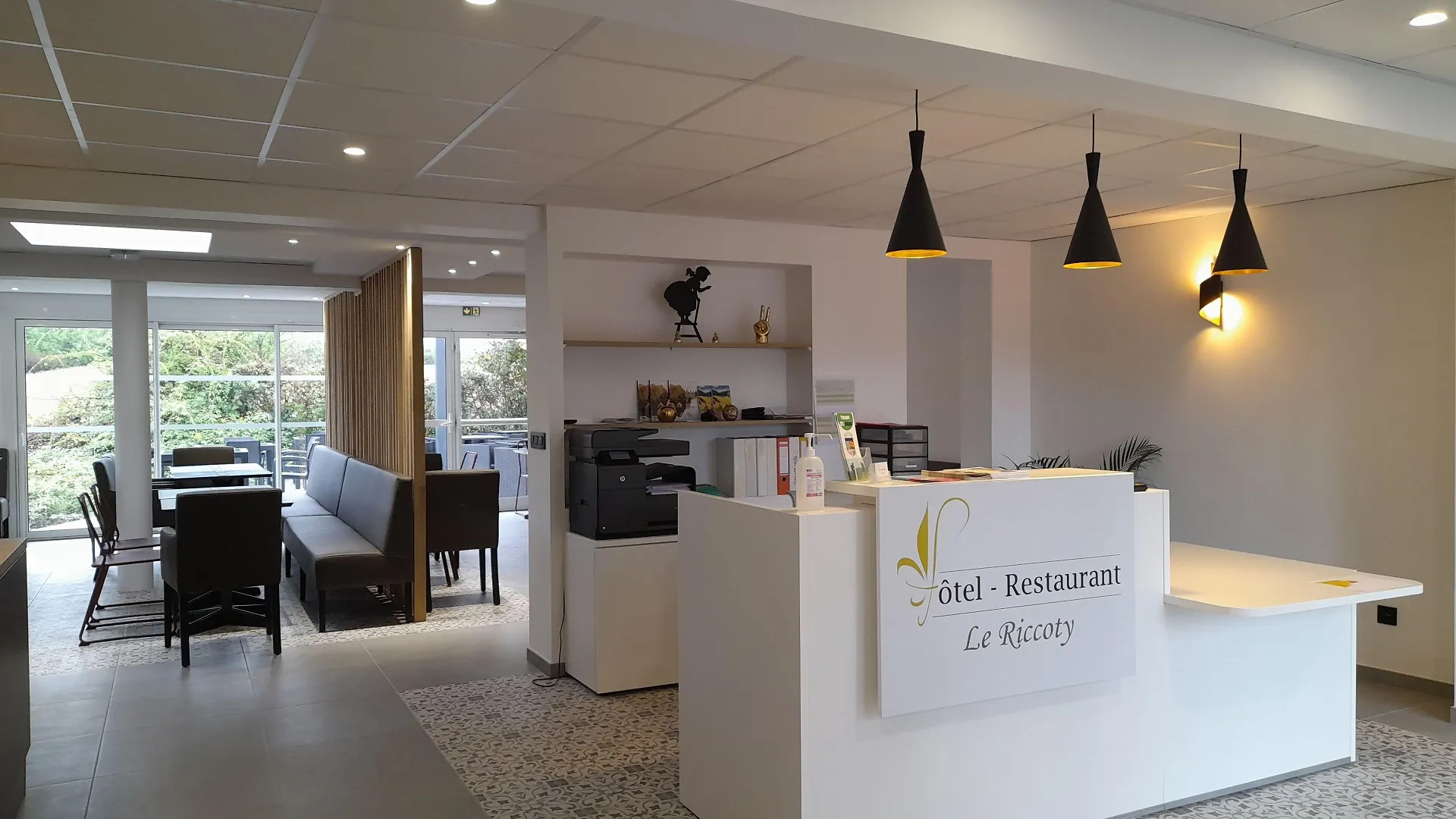 Où Dormir sur la ViaRhôna : 4 Hôtels Budget Incontournables