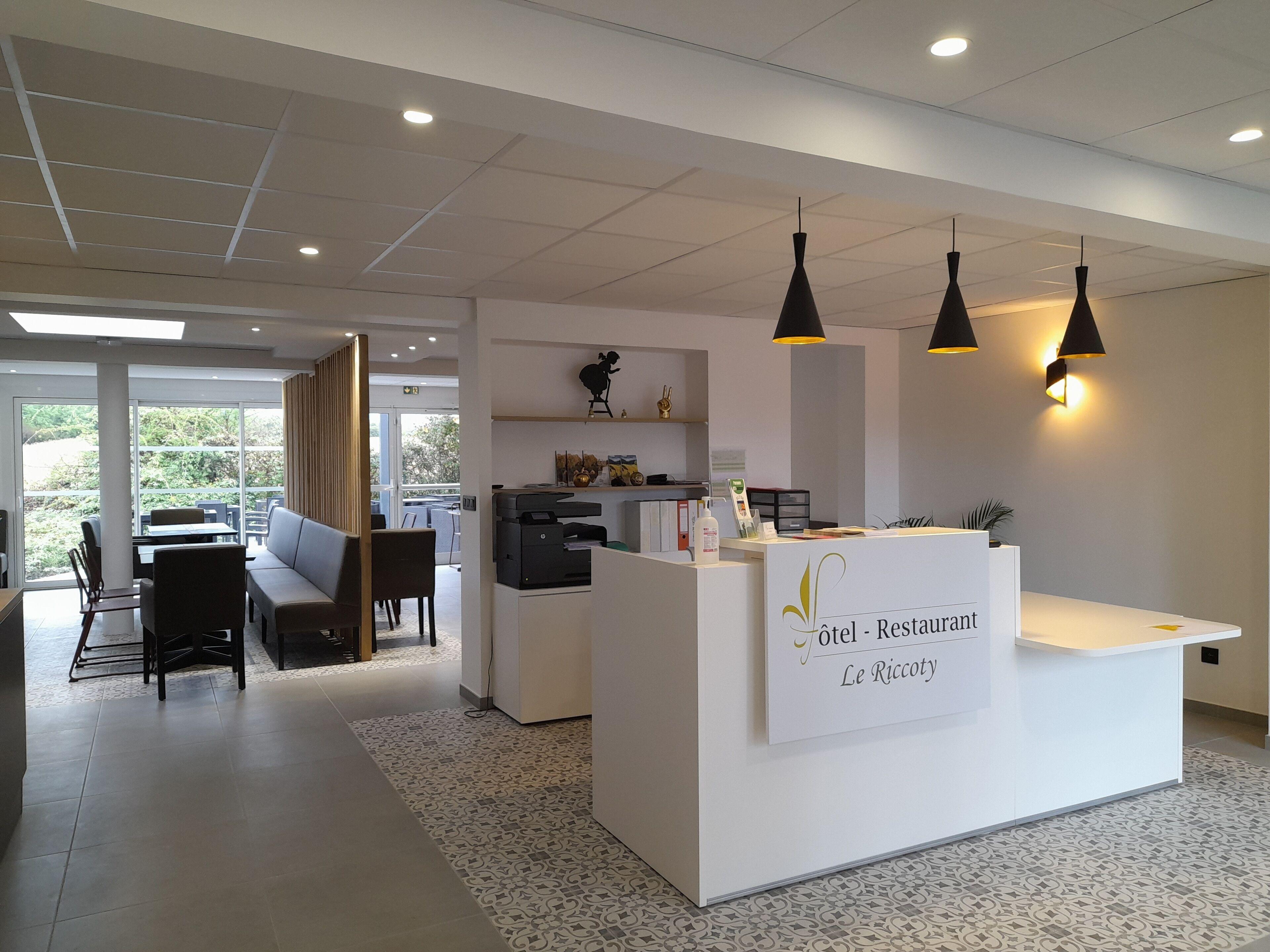 Où Dormir sur la ViaRhôna : 4 Hôtels Budget Incontournables
